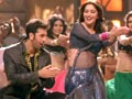 Madhuri's <i>ghaghra</i> takes Ranbir's heart away
