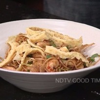 Spicy Singapore Noodles Recipe