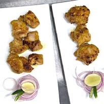 Bhunne Besan Ka Murgh Tikka