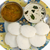 Rice Idli Recipe by Niru Gupta - NDTV Food Rice Idli Recipe by Niru Gupta - NDTV Food