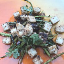 Peppered Cottage Cheese and Cluster Beans Recipe