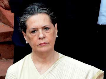 sonia_gandhi_360x270.jpg