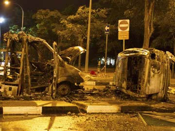 Singapore riot: Four more Indians charged | NDTV.