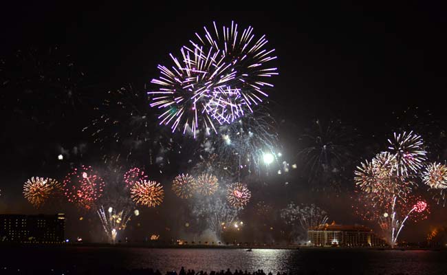 dubai guinness world record firework