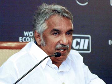 Italian marines case: Kerala Chief Minister Oommen Chandy writes to Manmohan Singh against foreign intervention Italian marines case: Kerala Chief Minister Oommen Chandy writes to Manmohan Singh against foreign intervention