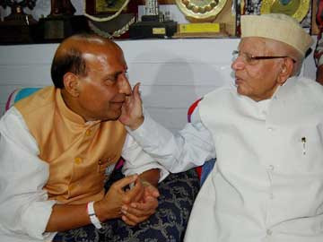Congress veteran ND Tiwari endorses Rajnath Singh Congress veteran ND Tiwari endorses Rajnath Singh