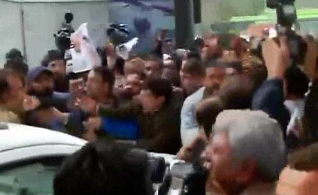 Protests at BJP Office in Delhi, Police Called In