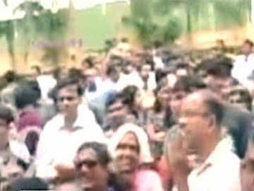 Six-Year-old's Alleged Rape in School Sparks Anger In Bangalore Six-Year-old's Alleged Rape in School Sparks Anger In Bangalore