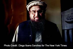 Pakistani militant strikes a less militant tone 