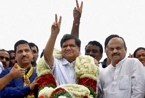 Karnataka ministers get portfolio, Jagdish Shettar retains key departments like Finance, Mines