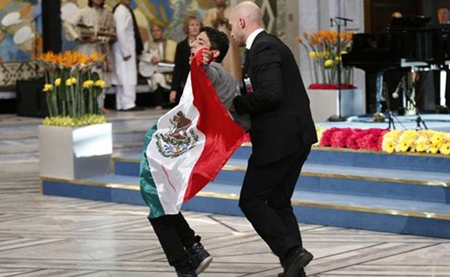 Malala Yousafzai Sympathetic To Mexican Protester At Nobel Ceremony