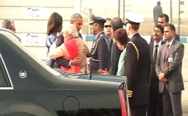 Modi_Obama_hug_650.jpg