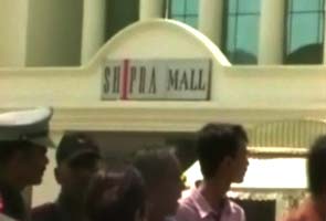 Timings of malls, shops in UP revised due to power crisis