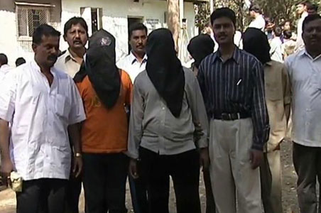 gang: Split wide open