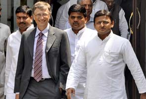Bill Gates meets Uttar Pradesh Chief Minister Akhilesh Yadav