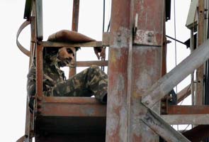Jawan, who climbed onto 200-foot tower two days ago, refuses to come down