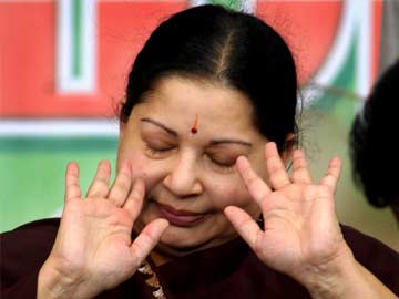 Jayalalithaa Opposes Sanskrit Week Celebrations in Schools, Writes Letter to PM