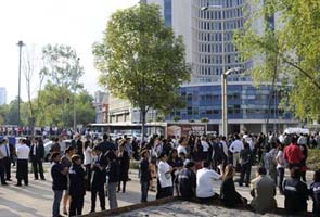 Second tremor hits Western Mexico