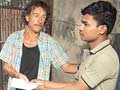 Marathon winner donates prize money to tea stall worker