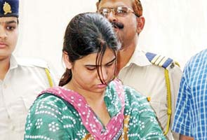 Woman arrested for husbands contract killing