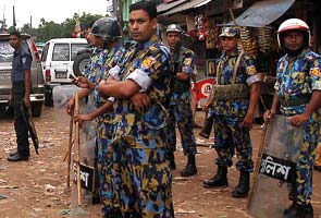 Nearly 300 arrested in Bangladesh for attacks on Buddhists 