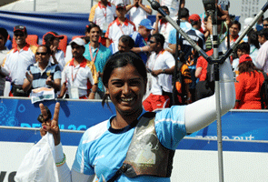 16 year old Deepika Kumari wins individual archery Gold