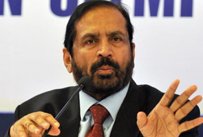 Kalmadi meets Reddy ahead of GoM meeting on Monday