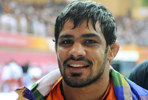 Wrestler Sushil Kumar and shooter Deepak Kumar felicitated