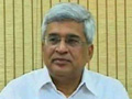 In letter to President, Left's Prakash Karat slams West Bengal governor