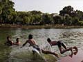 Delhi sizzles as morning temperature soars above 30 degrees