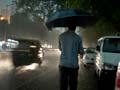 Overcast morning in Delhi, light rain likely