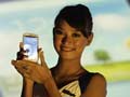 Samsung targets 60 percent of Indian smartphone market share woman-samsung-galaxys3.jpg