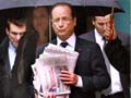 Major fighter jet deal, trade dominate French President Francois Hollande's India trip