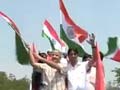 Arvind Kejriwal's supporters head to Delhi Chief Minister Sheila Dikshit's home