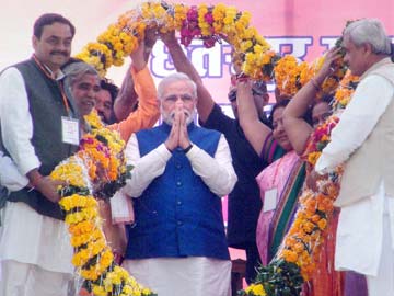 After Congress alleges he is 'stalking sahebzada', Narendra Modi retaliates After Congress alleges he is 'stalking sahebzada', Narendra Modi retaliates