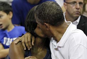 Did Obama get dissed on Kisscam? The inside scoop