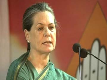 TRS chief did not fulfill his promises, cheated Congress: Sonia Gandhi TRS chief did not fulfill his promises, cheated Congress: Sonia Gandhi