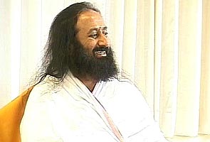 India land of scams, slums: Sri Sri Ravi Shankar  