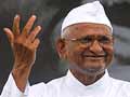 Anna Hazare meets Bedi, Patkar, Hegde in Delhi