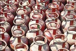 Politicians, industrialists among top LPG consumers in Delhi