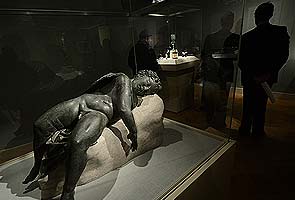 Love in third century BC: It was a lot like now Love in third century BC: It was a lot like now
