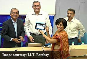A first look at the revamped Aakash tablet