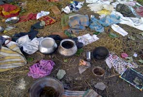 Assam_relief_camp_torched_295x200.jpg