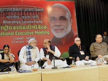 BJP meets to fine-tune strategy for mission 2014, Narendra Modi attends