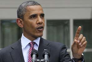 Obama nears record-breaking fund-raising mark of USD 1 billion