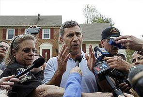 Uncle urges Boston bombing suspect to turn self in