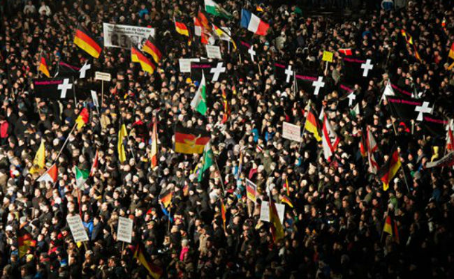 Germany%20Anti%20Islamic_rally_650_AP.jp