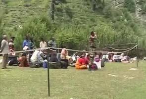 Uttarakhand floods: thousands still stranded