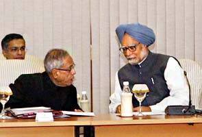 PM-Pranab-all-party-meet-295x ...