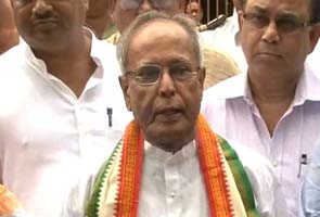 President Pranab Mukherjee visits Tirumala
